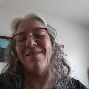 Meet your Posher, Ellen